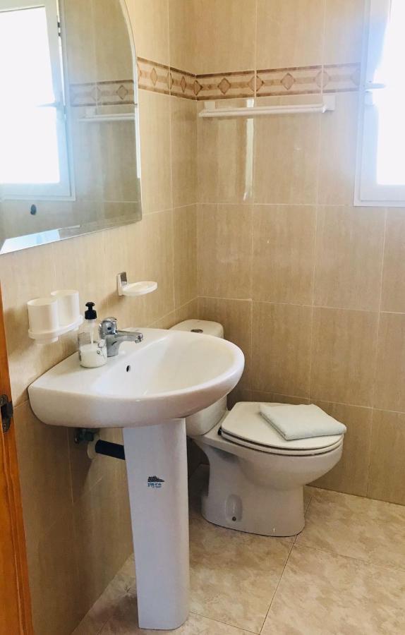 Pensjonat The House Les Deveses Zewnętrze zdjęcie